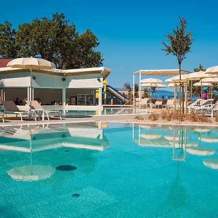 Aminess Style Atea Pitches Njivice